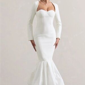 CREAM SWEETHEART MAXI DRESS WITH VOLUME HEM